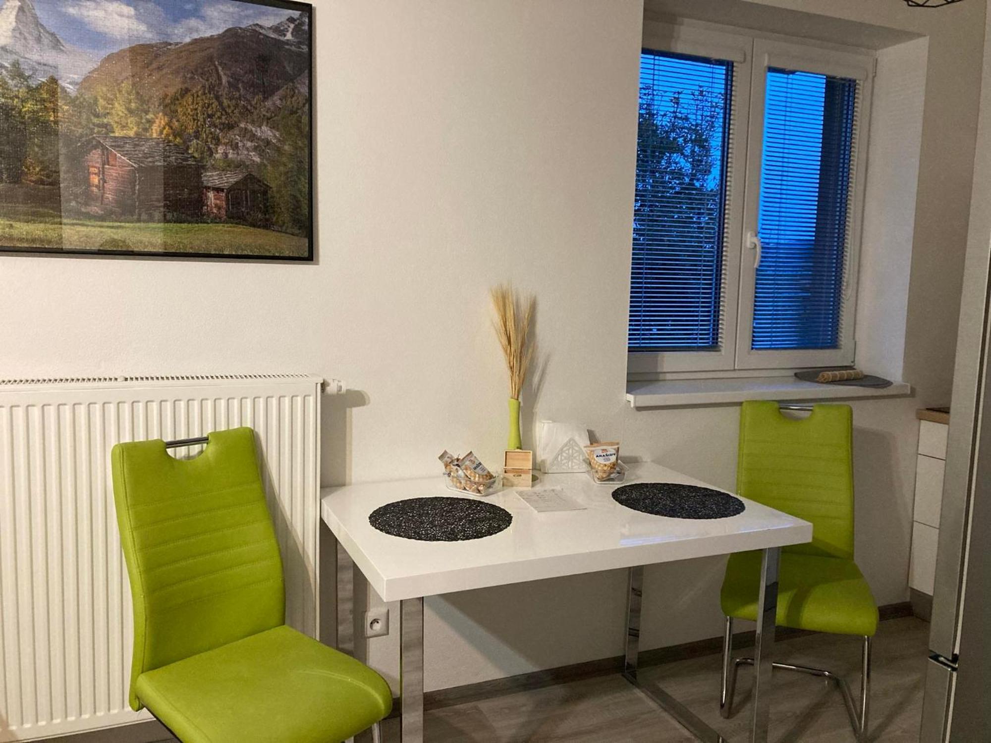 Tranquille Inn Apartment Kysucke Nove Mesto エクステリア 写真